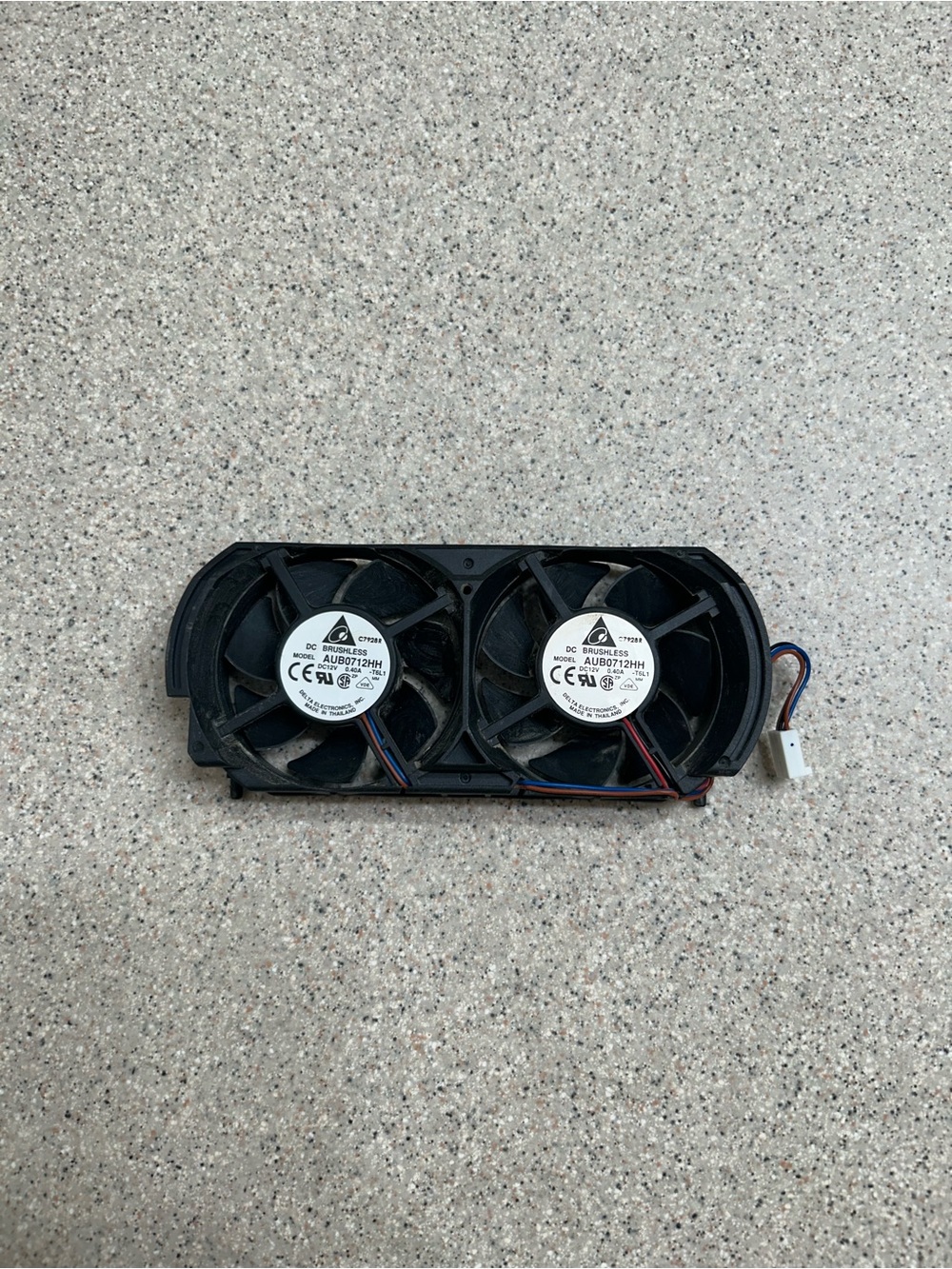 Microsoft Xbox 360 OEM Replacement Internal 3 Pin Dual Fan AUB0712HH Used